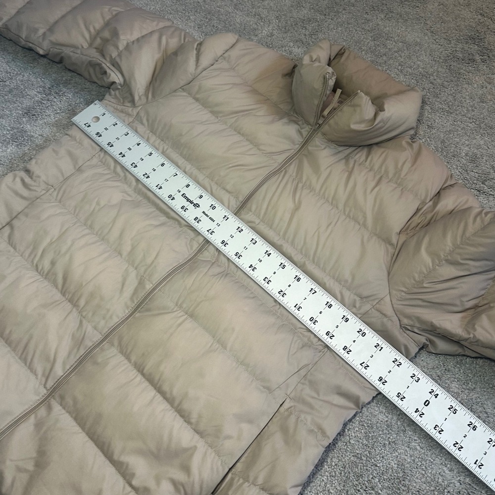 Uniqlo Ultra Light Down Jacket Womens XL Tan Beige Puffer Full Zip 442732 - Picture 9 of 11